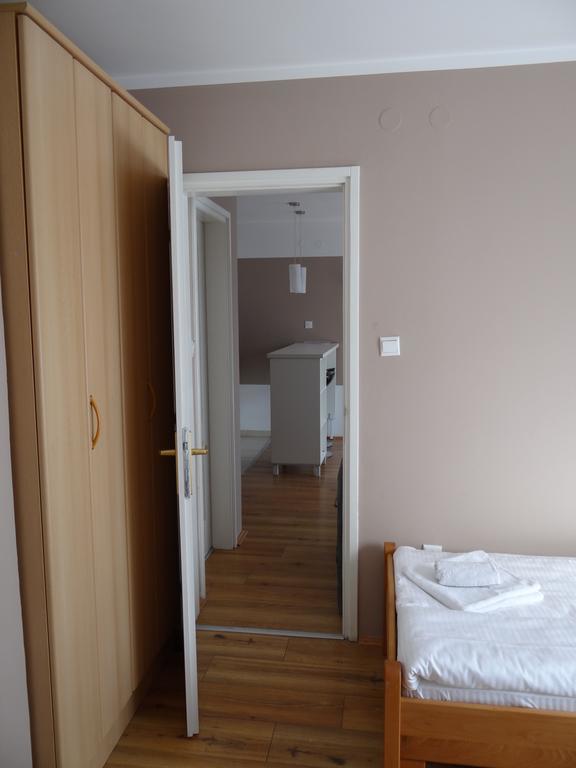 Hostel S Novi Sad Luaran gambar