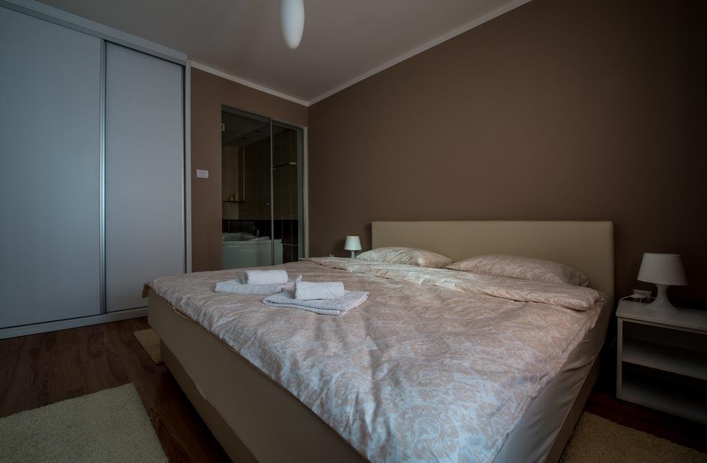 Hostel S Novi Sad Luaran gambar